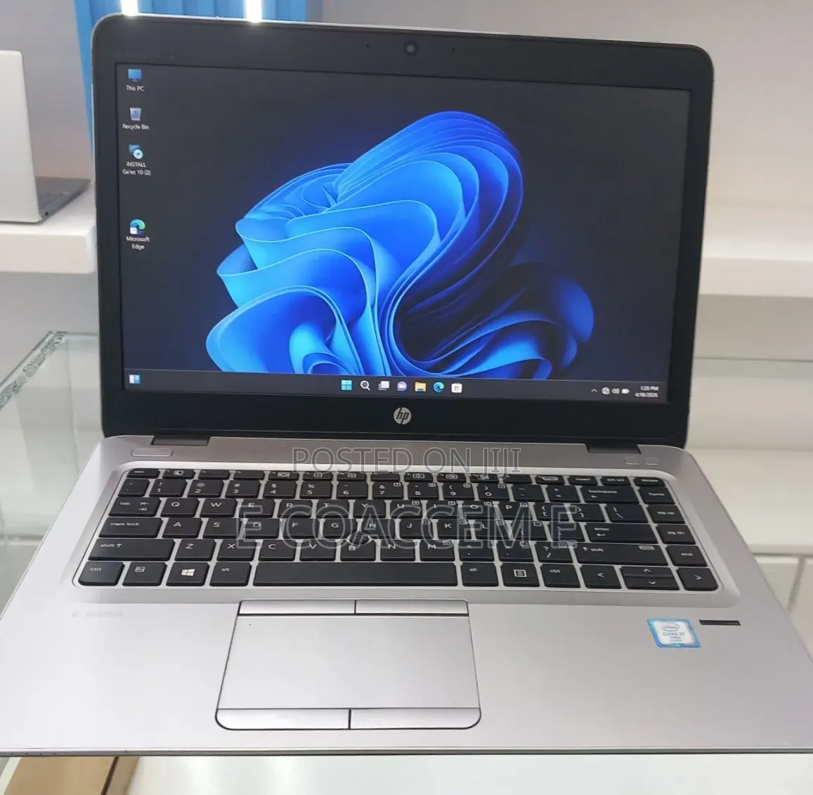 New Laptop HP 8GB Intel Core i7 SSD 256GB