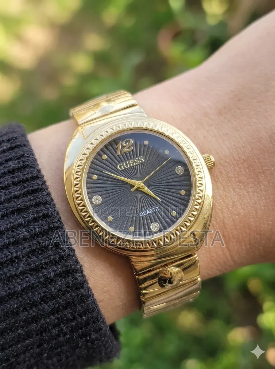 Guess Ladies' Analog Watch in Gold Tone, Featuring a Black Dial