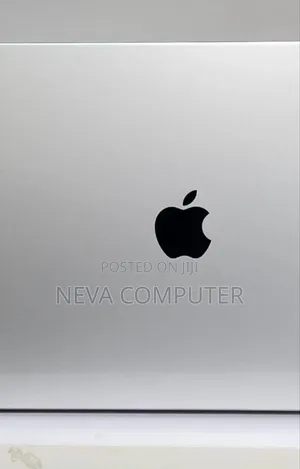 New Laptop Apple MacBook Pro M1 16GB Apple M1 Pro SSD 512GB