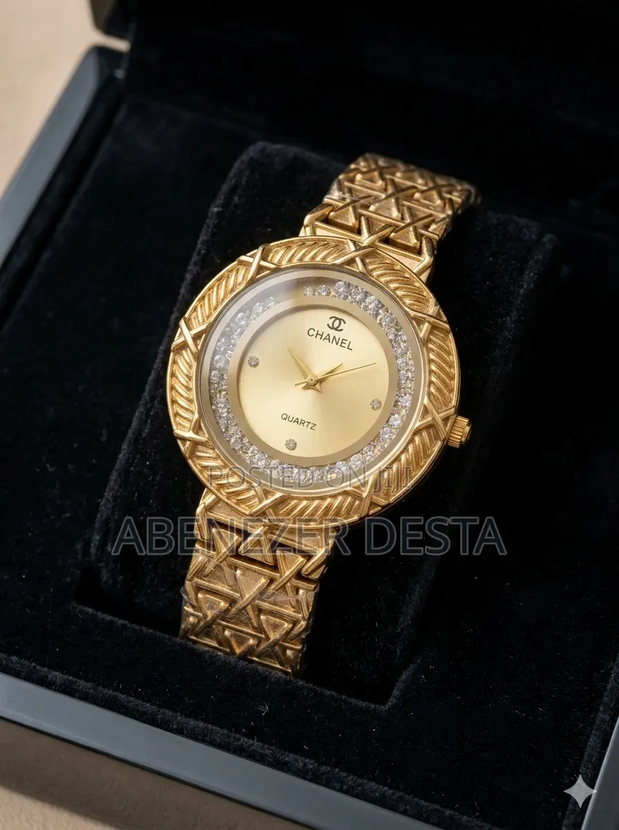 Gold-Plated Quartz Women's Wristwatch Branded as Chanel