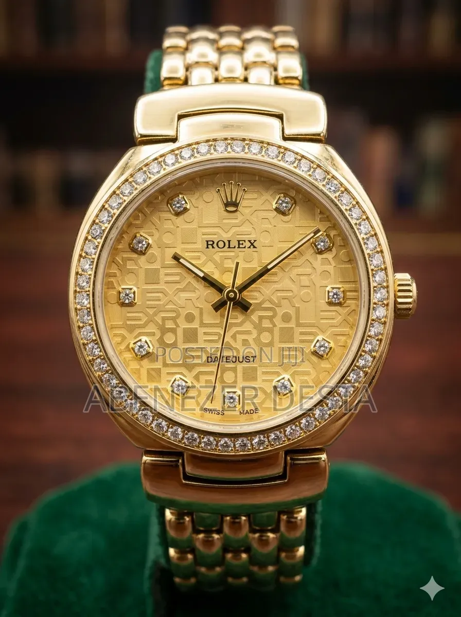 Rolex Cellini 6622 Is Crafted From 18ct Yellow Gold and Features