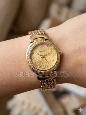Rolex Cellini 6622 Is Crafted From 18ct Yellow Gold and Features