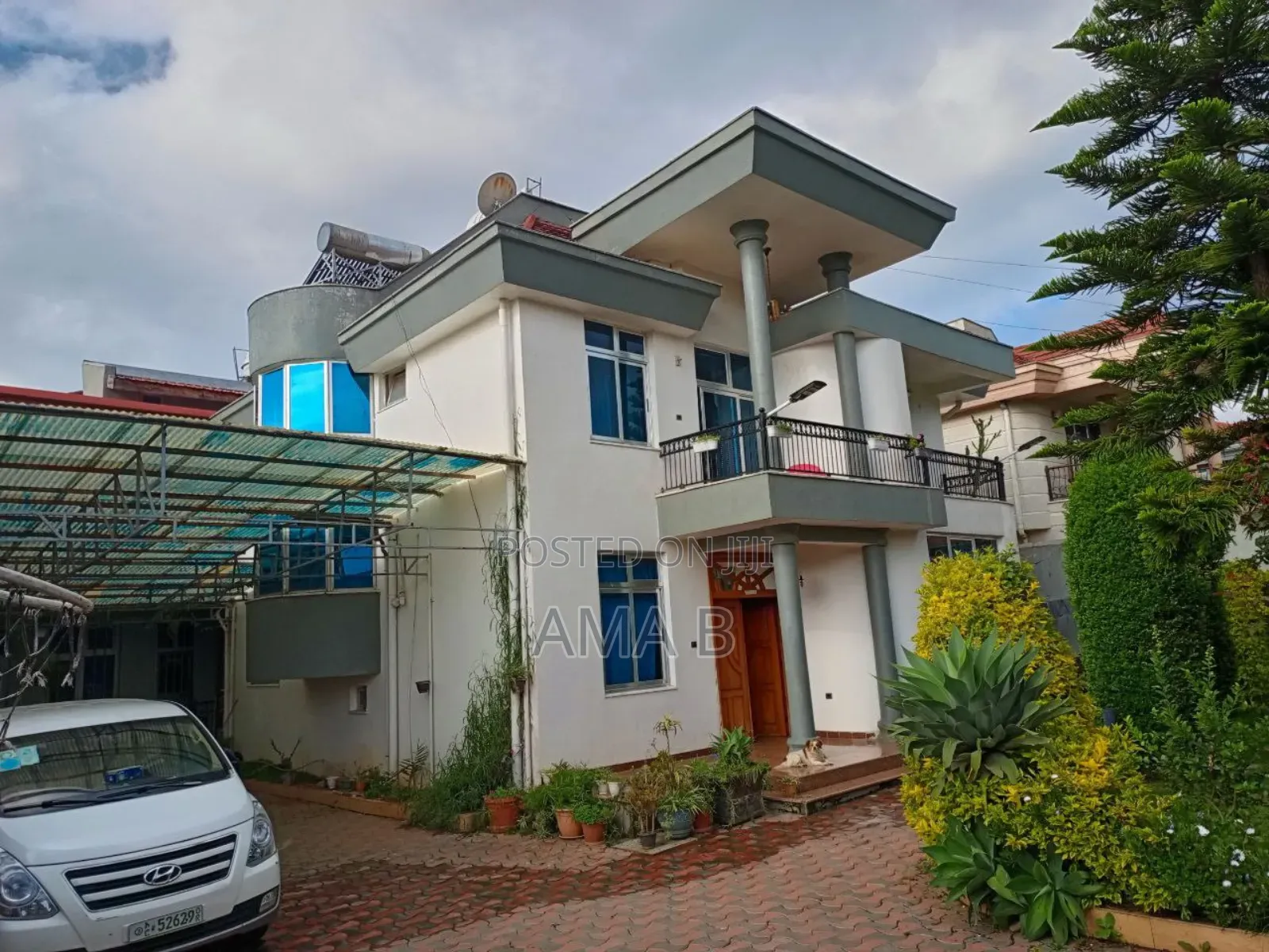 Furnished 4bdrm Mansion in Ayat, Bole for rent