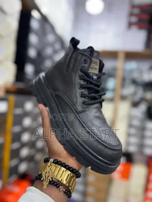 Collections Fashion Sneakers High Master Quality Boots
