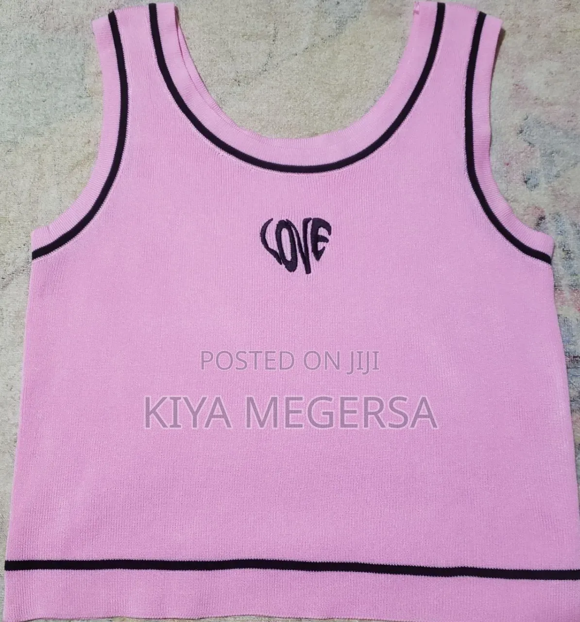 Crop Crops Sleeveless T-Shirt