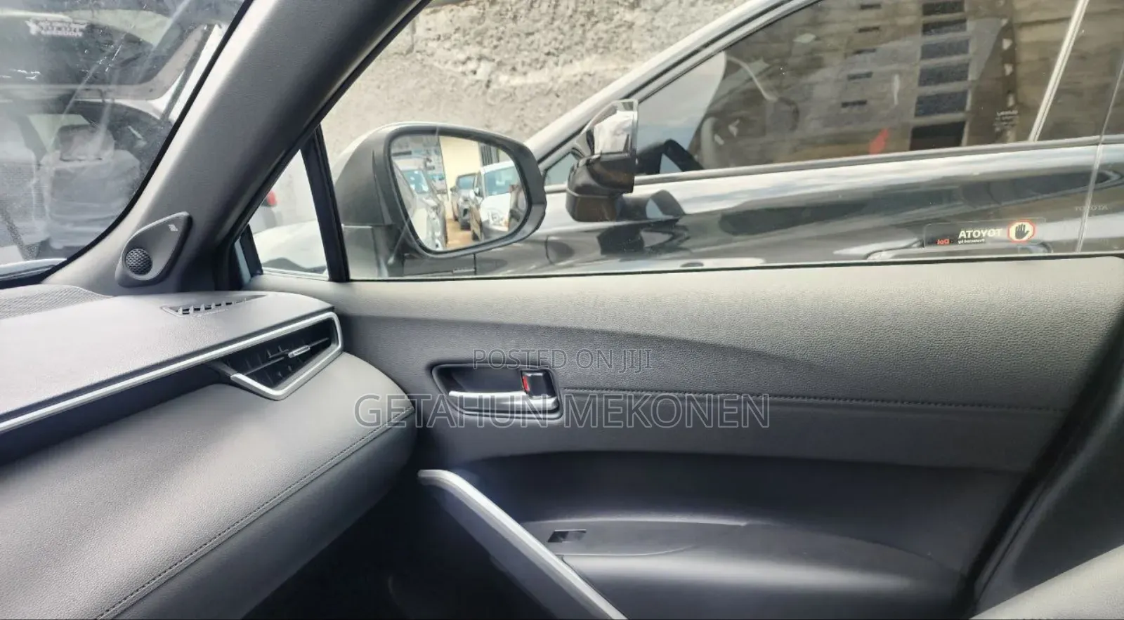 Toyota Corolla Cross Hybrid 2025