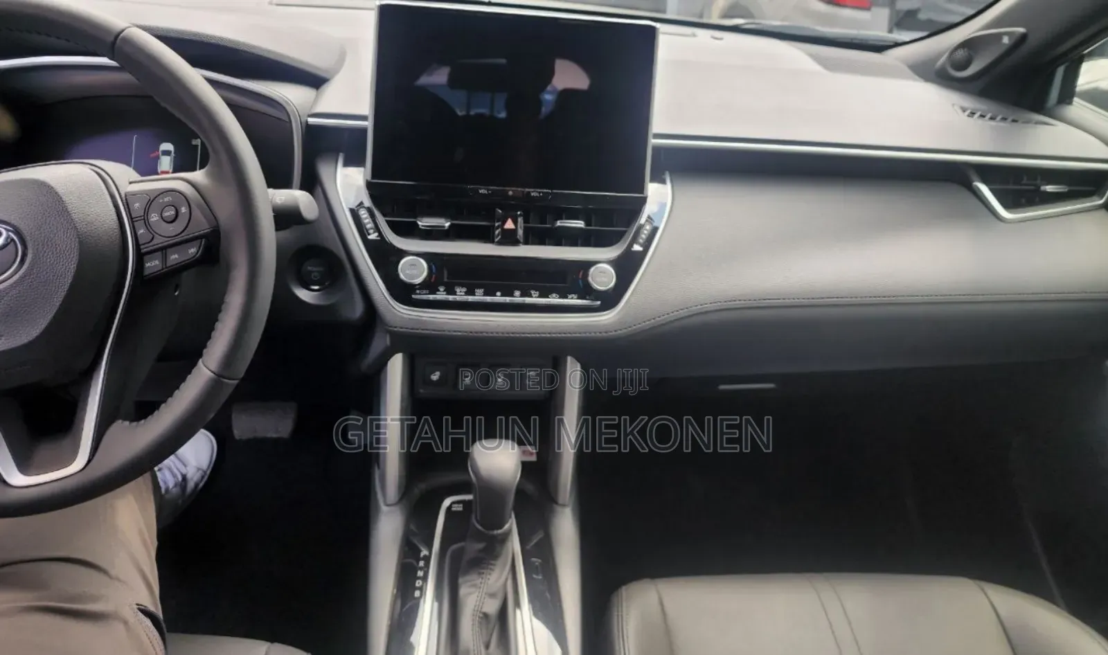 Toyota Corolla Cross Hybrid 2025