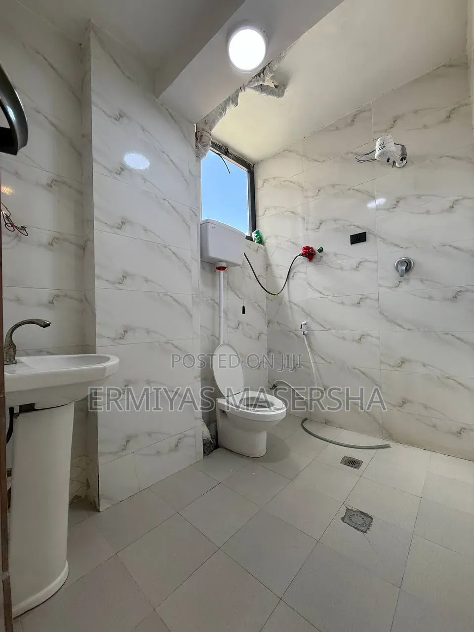 Furnished 2bdrm Condo in Yeka for sale