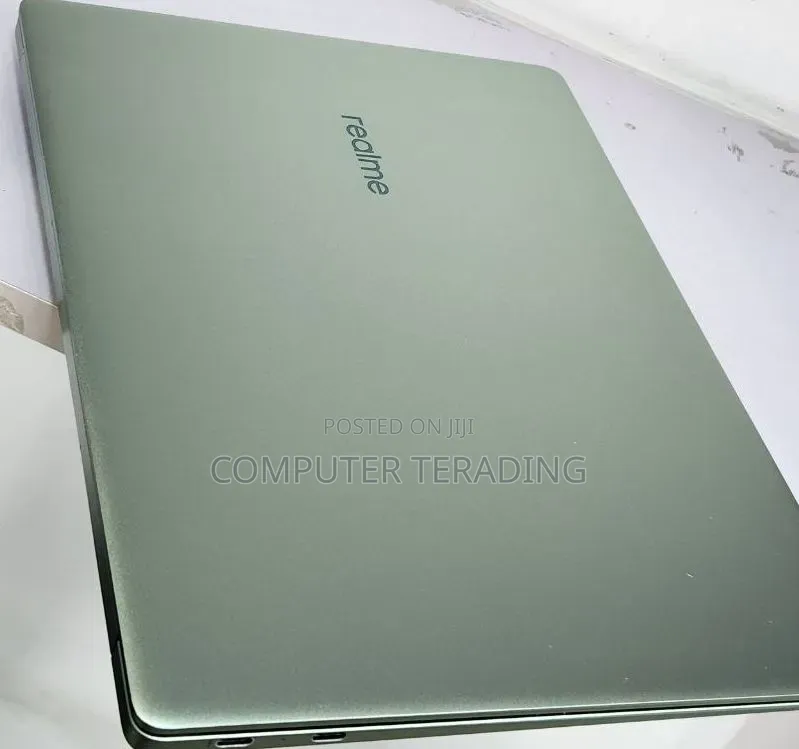 New Laptop 8GB Intel Core i5 SSD 512GB