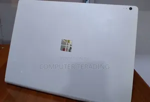 New Laptop Microsoft Surface Book 2 16GB Intel Core i7 SSD 512GB