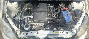 Toyota Vitz 2004 White