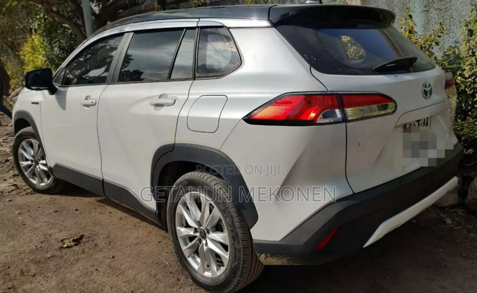 Toyota Corolla Cross Hybrid 2024 White