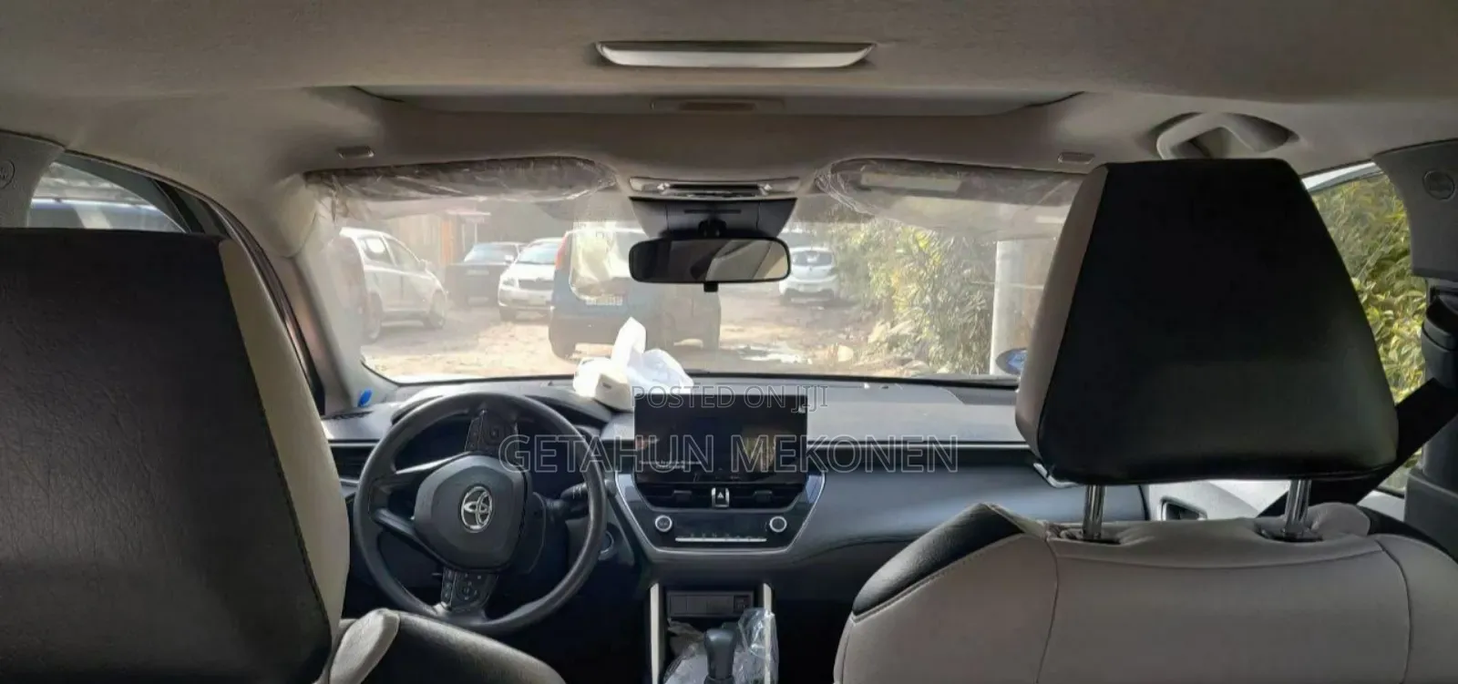 Toyota Corolla Cross Hybrid 2024 White
