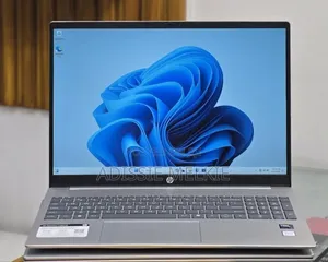 New Laptop HP Pavilion 15 16GB Intel Core Ultra 7 SSD 512GB