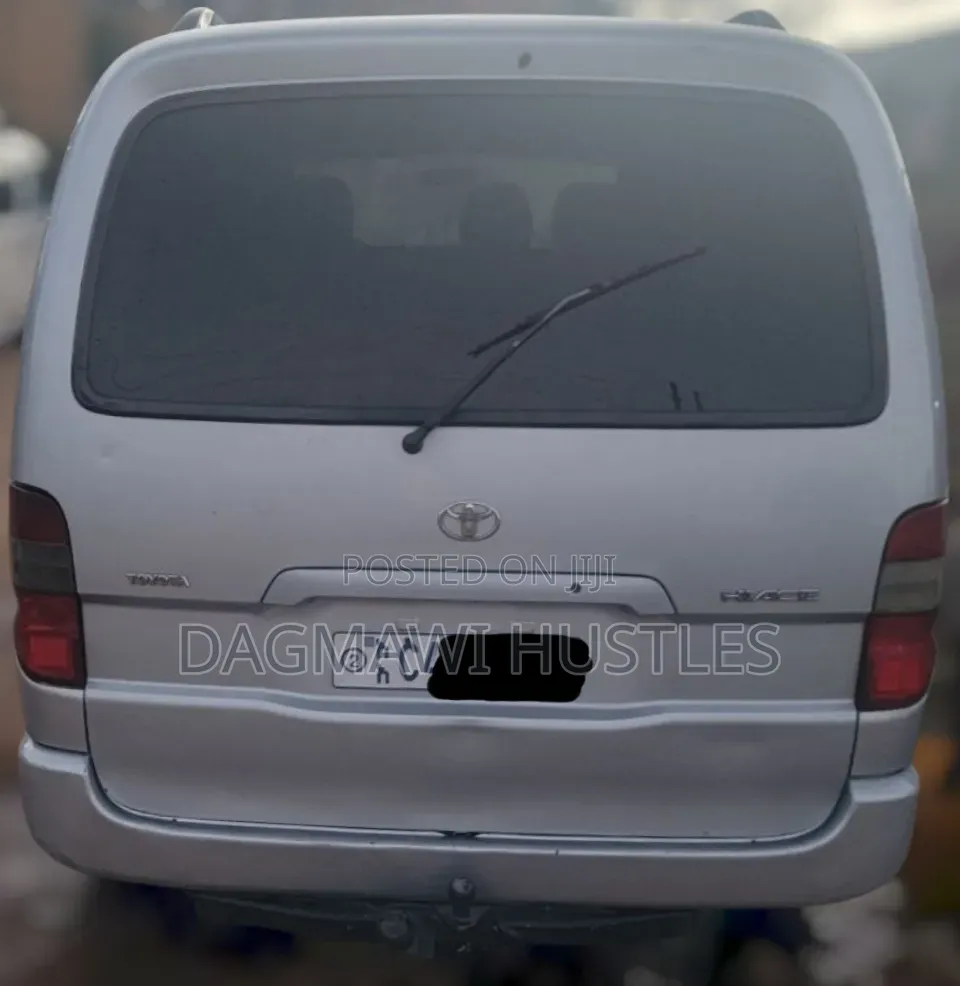 Toyota Grand HiAce 2008 Silver