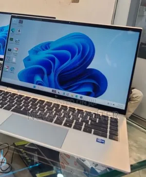 New Laptop HP EliteBook 1040 G8 16GB Intel Core i7 SSD 512GB