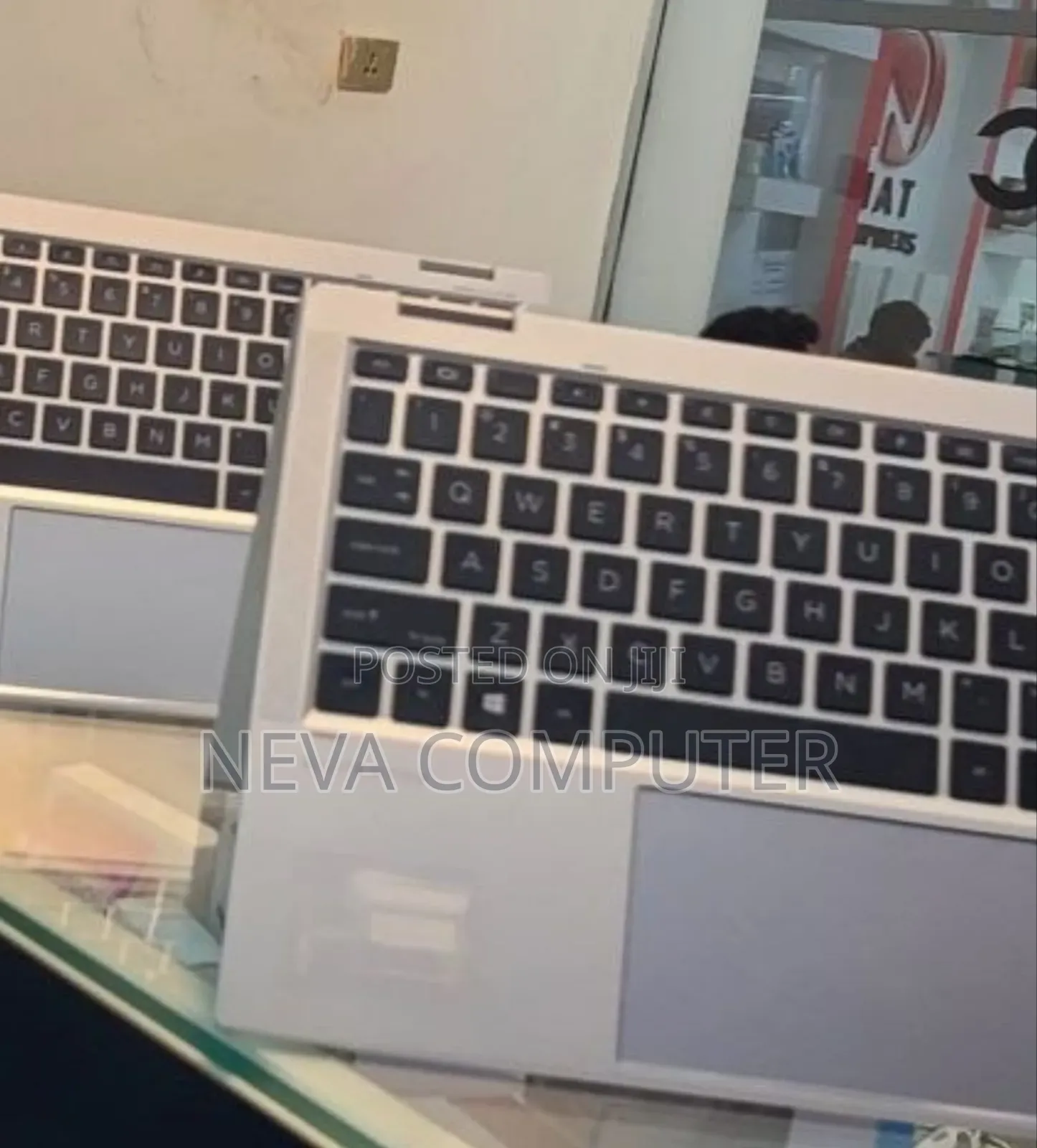 New Laptop HP EliteBook 1040 G8 16GB Intel Core i7 SSD 512GB