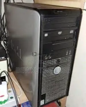 Desktop Computer Dell OptiPlex 7450 2GB Intel Core 2 Quad HDD 320GB