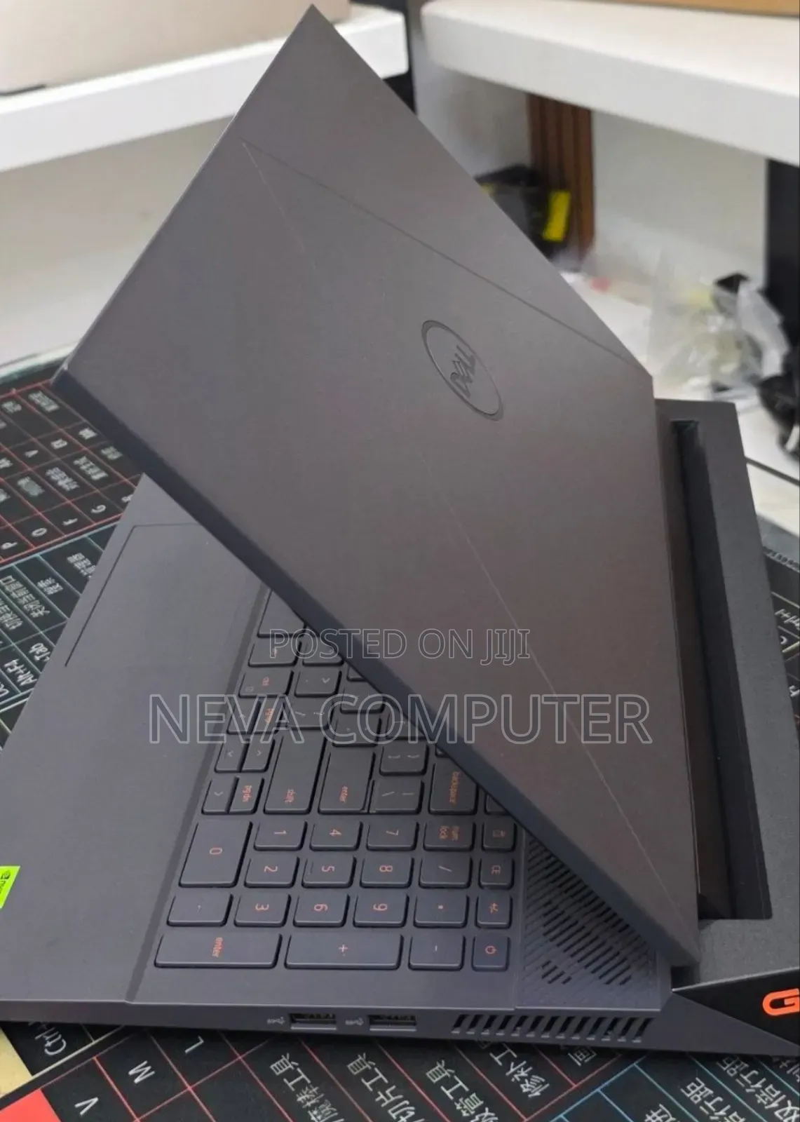 New Laptop Dell G15 5511 16GB Intel Core i7 SSD 1T