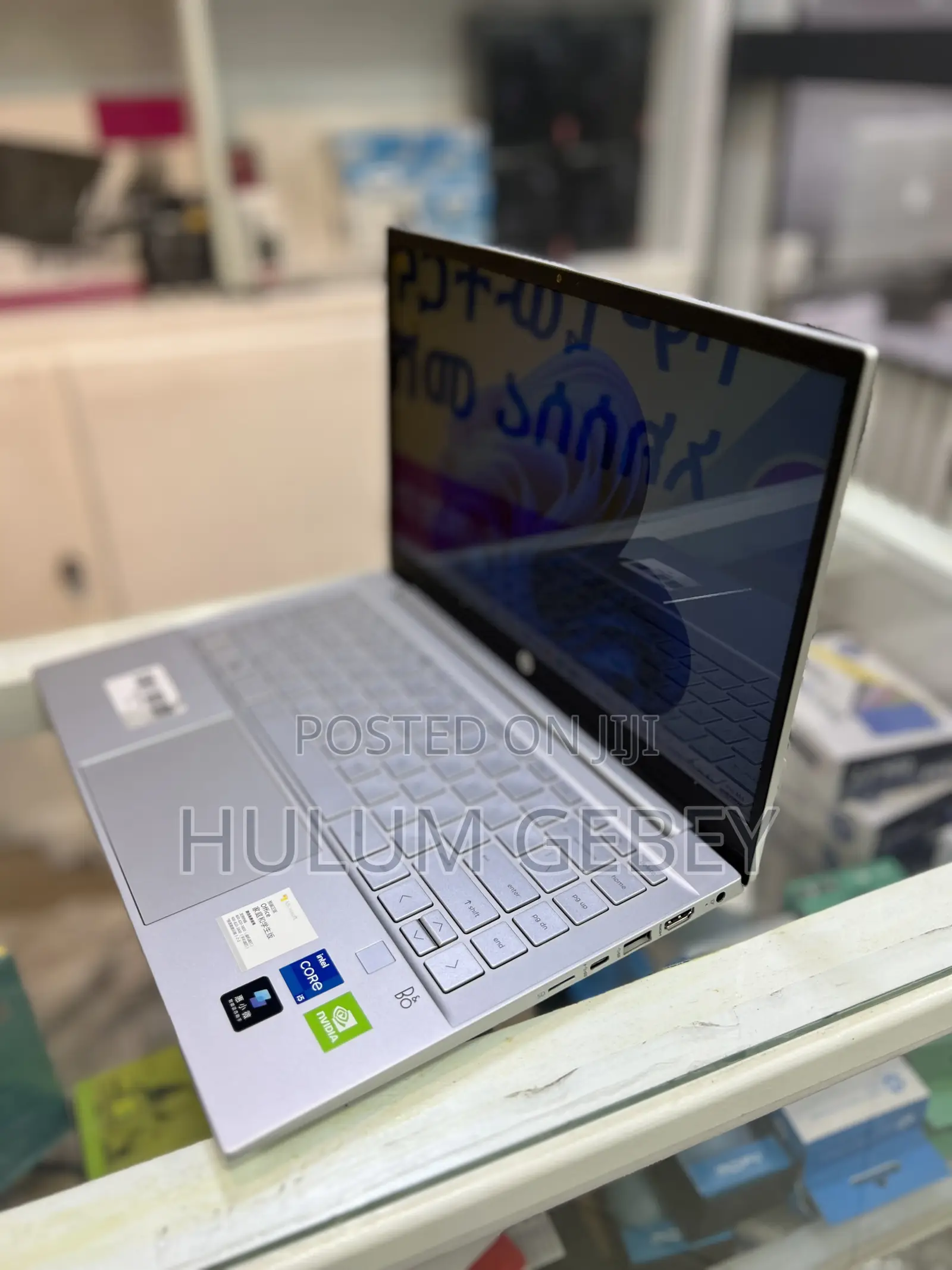 New Laptop HP Pavilion 11 16GB Intel Core i5 SSD 500GB
