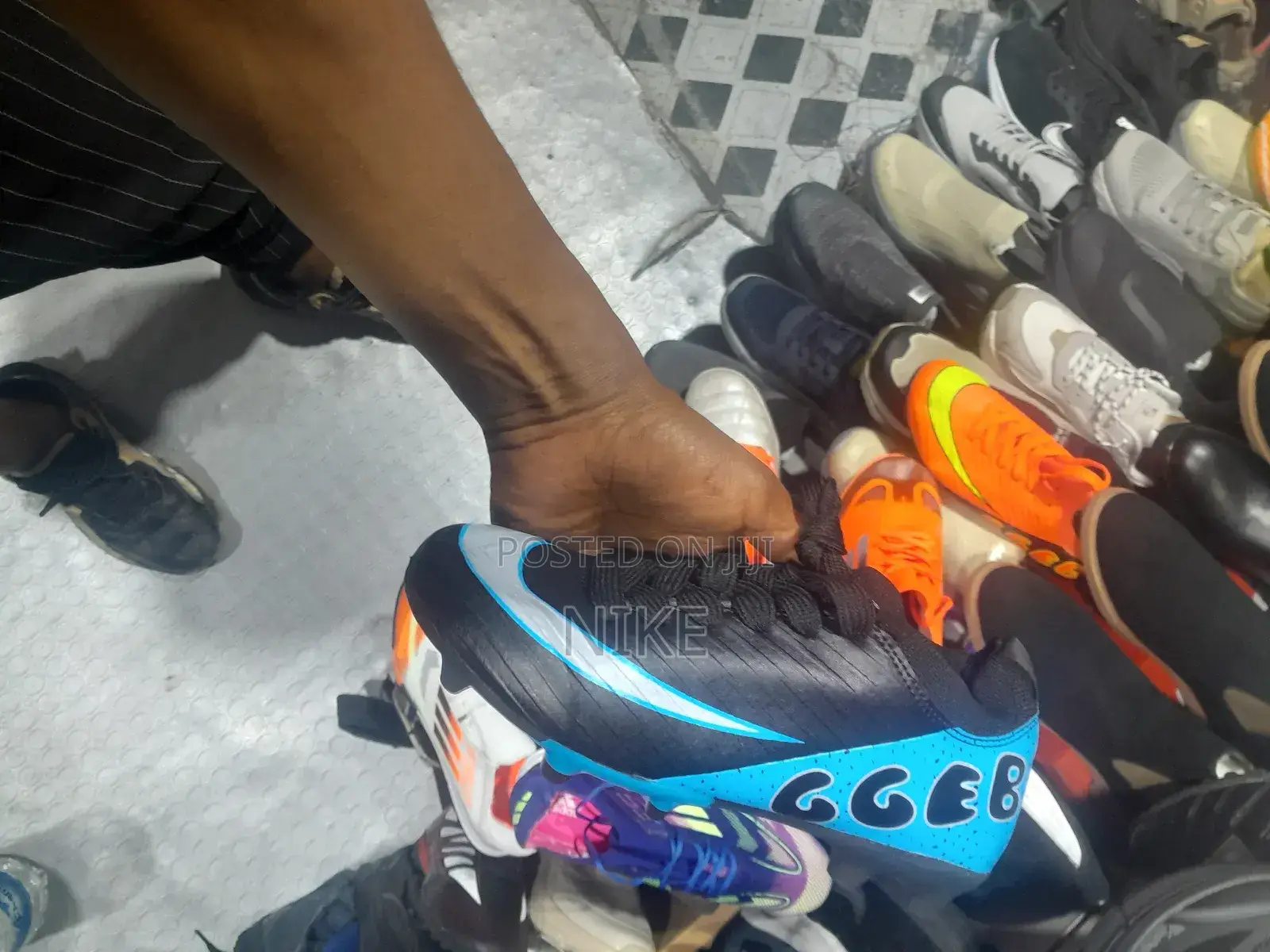 Shoes Very Chip