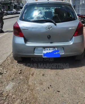 Toyota Yaris 2006 Gray