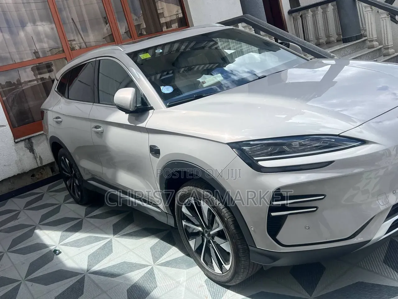 BYD Song Plus 2025 Gold