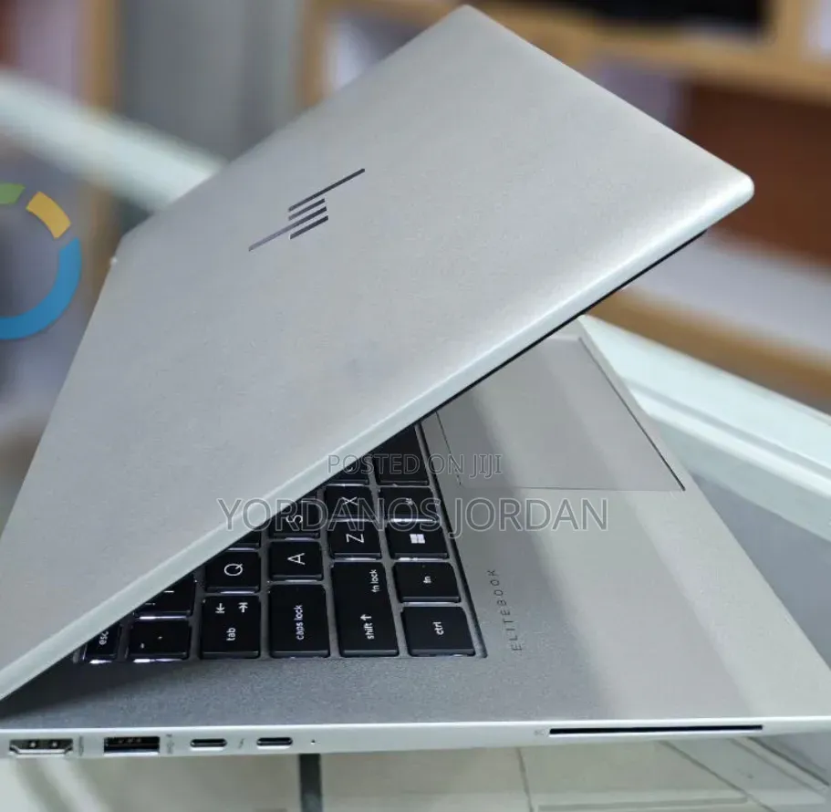 New Laptop HP EliteBook 840 G10 16GB Intel Core i5 SSD 512GB