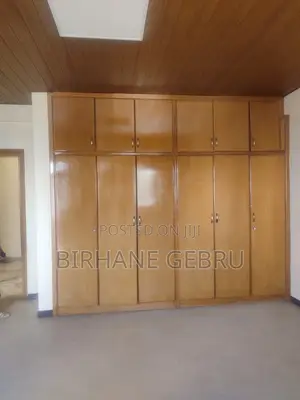 1bdrm House in Studio, Bole for rent