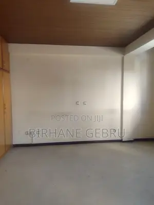 1bdrm House in Studio, Bole for rent