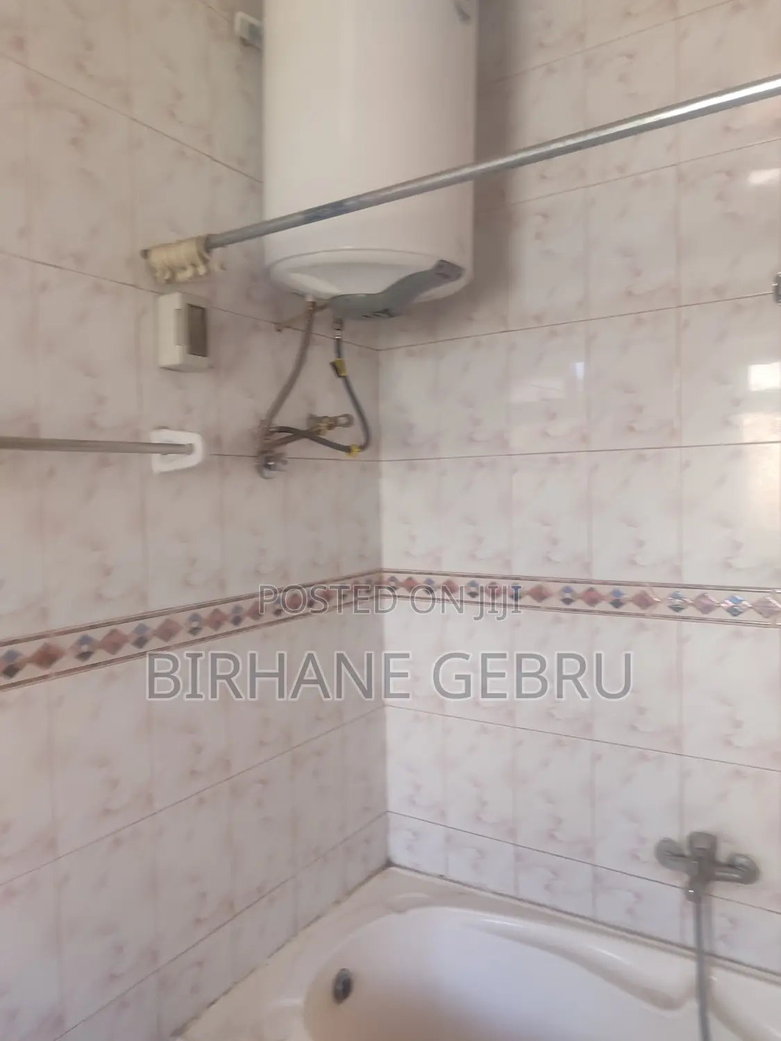 1bdrm House in Studio, Bole for rent