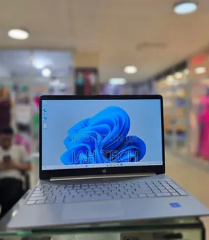 New Laptop HP Stream Notebook 8GB Intel Core i7 SSD 512GB