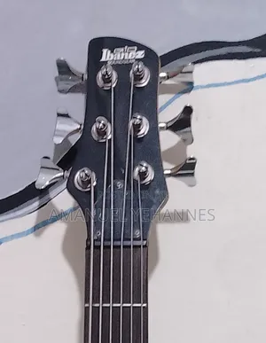 Ibanez Gio 6 String Bass Guitar