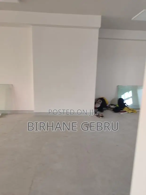 Space Rent for Office