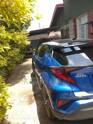 Toyota C-HR Limited FWD 2020 Blue