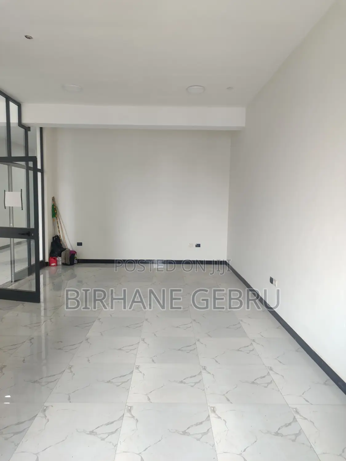 Space Rent for Office