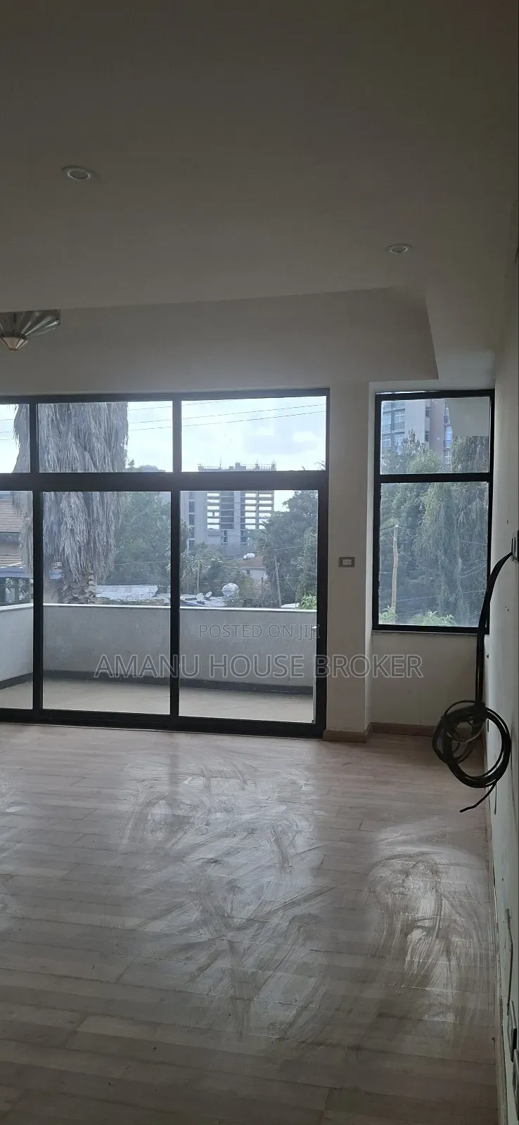 4bdrm Apartment in Addis Abeba, Yeka for rent
