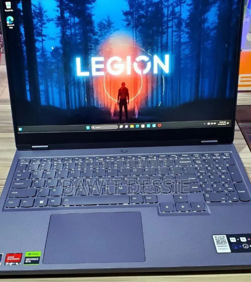 New Laptop Lenovo Legion 5 16GB AMD Ryzen 7 SSD 1T