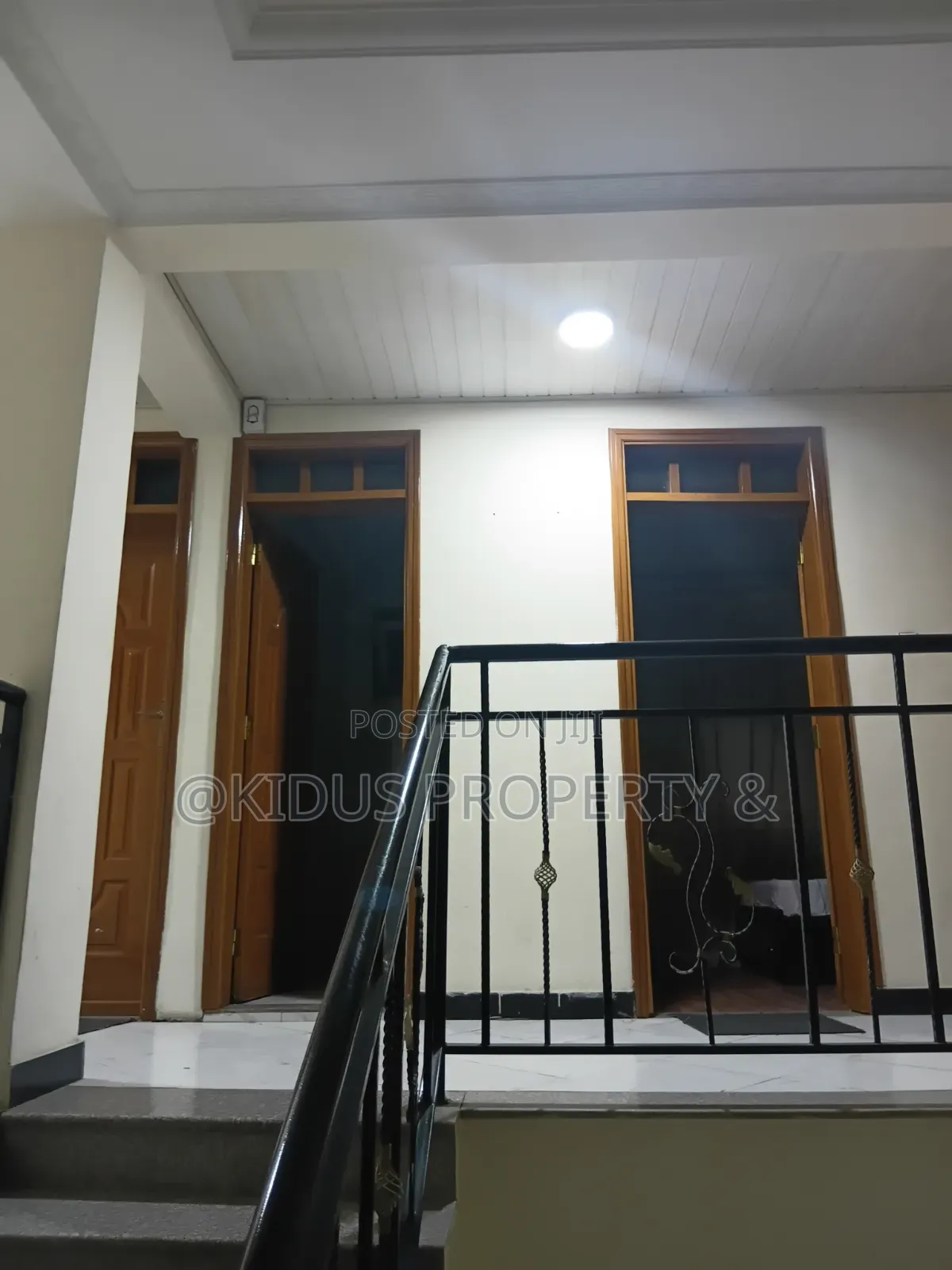 Furnished 5bdrm Penthouse in Lebu, Nifas Silk-Lafto for rent
