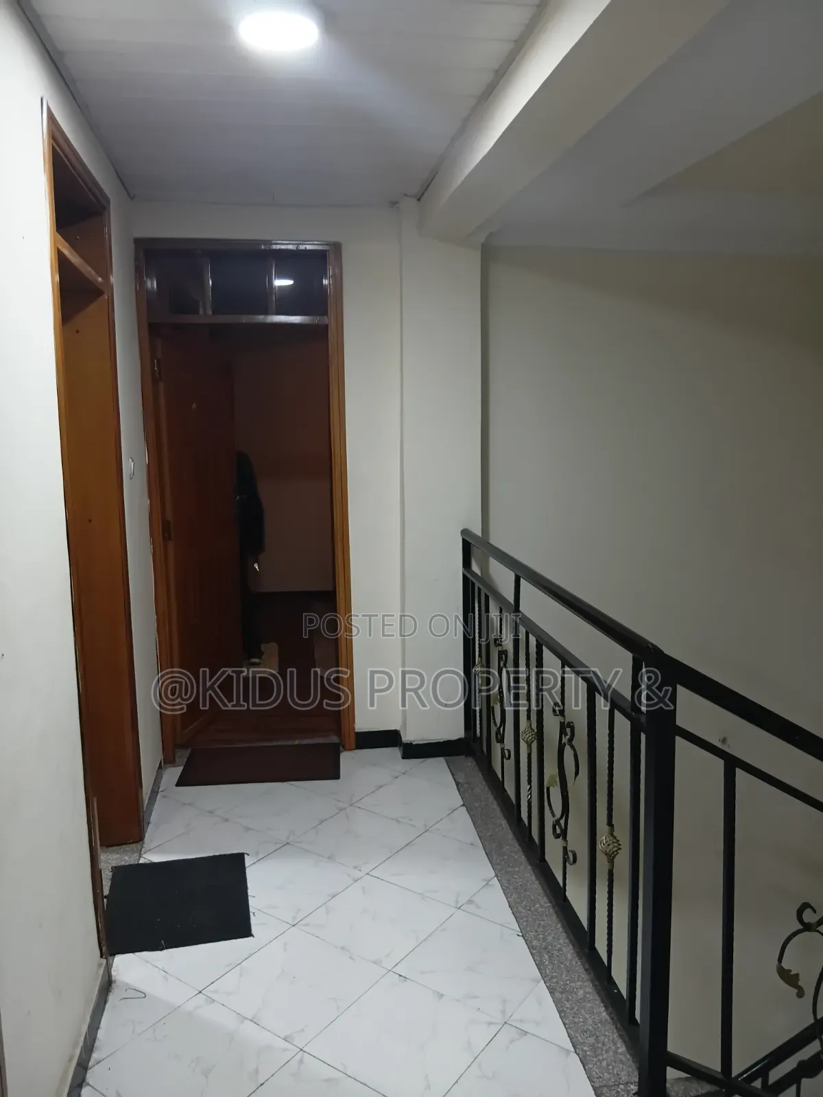 Furnished 5bdrm Penthouse in Lebu, Nifas Silk-Lafto for rent