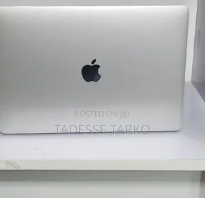 New Laptop Apple MacBook Pro 2020 16GB Intel Core i7 SSD 512GB