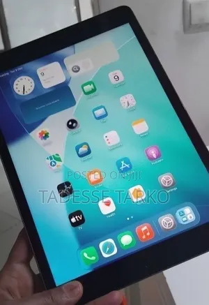 New Apple iPad 10.2 (2021) 64 GB Silver