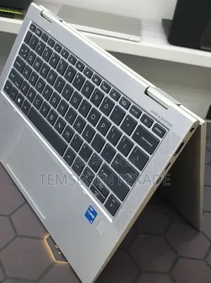 New Laptop HP EliteBook x360 1030 G8 16GB Intel Core i5 SSD 512GB