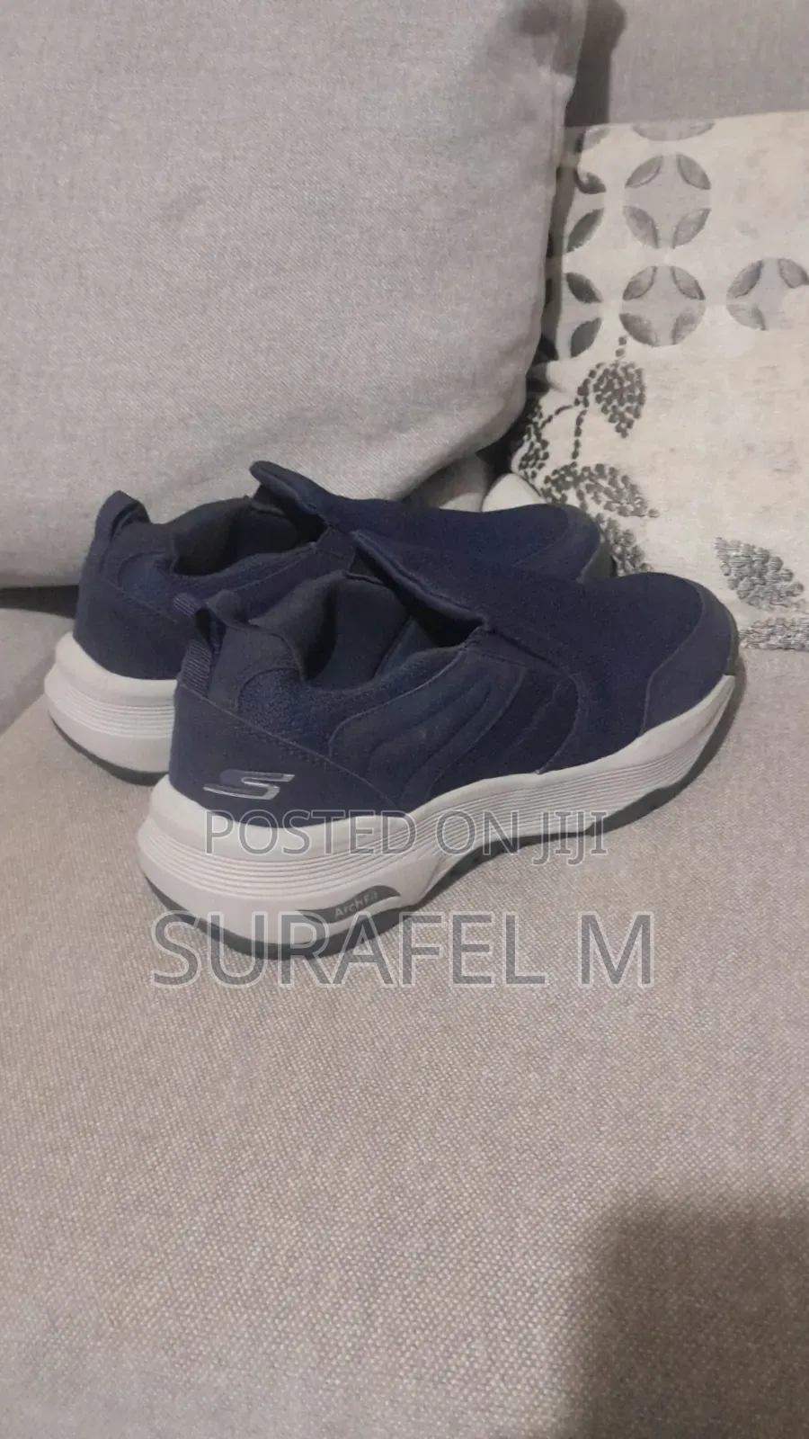 Sketcher Shoes Size 41