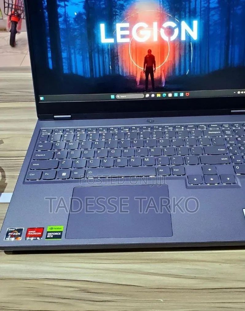New Laptop Lenovo Legion 5 16GB AMD Ryzen 7 SSD 512GB