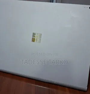 New Laptop Microsoft Surface Book 2 16GB Intel Core i7 SSD 512GB