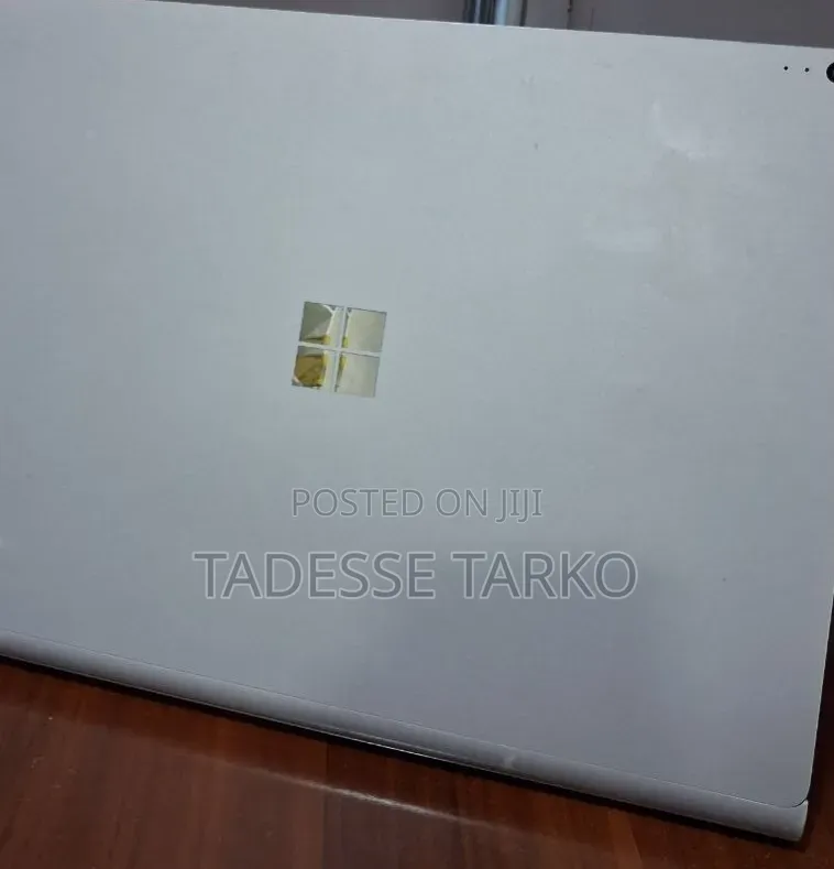 New Laptop Microsoft Surface Book 2 16GB Intel Core i7 SSD 512GB
