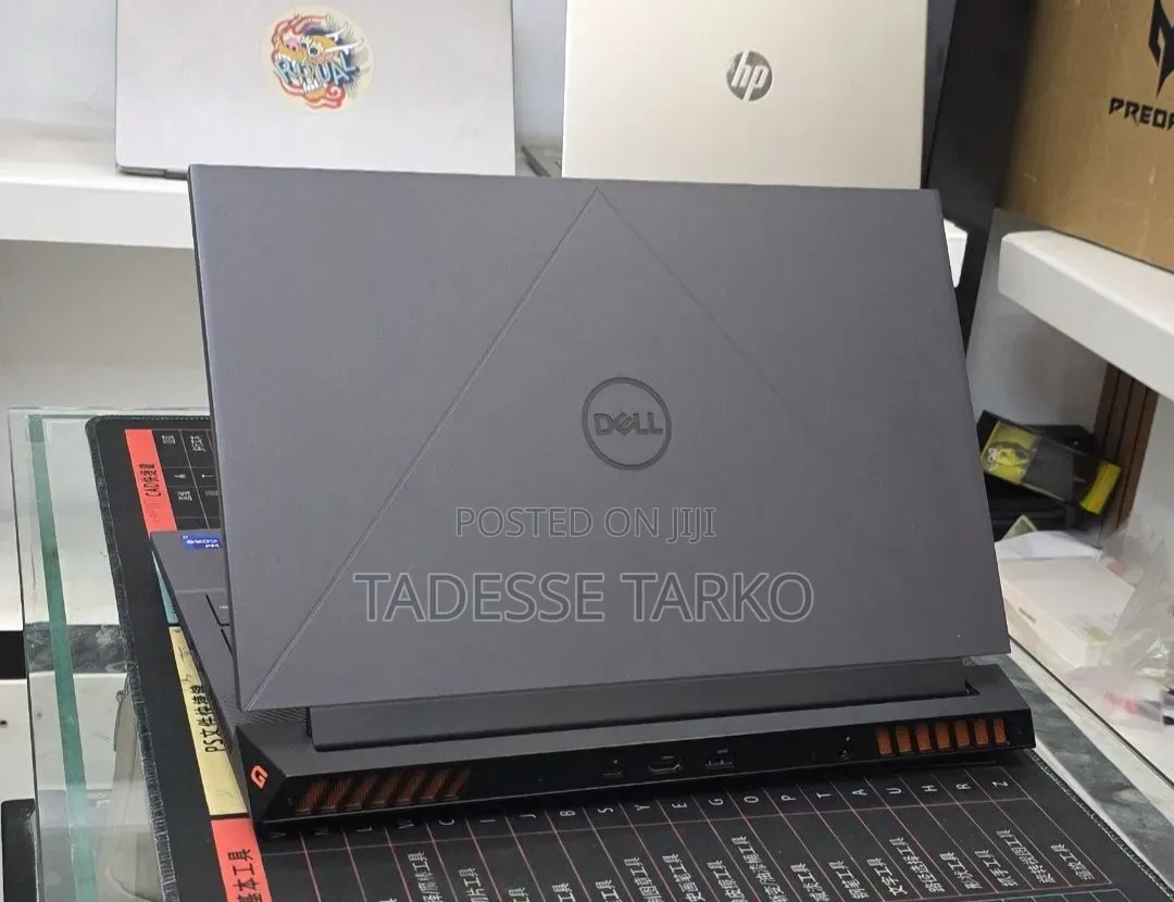 New Laptop Dell G15 5511 16GB Intel Core i7 SSD 1T