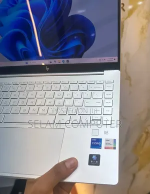New Laptop HP Pavilion 14 16GB Intel Core i7 SSD 1T