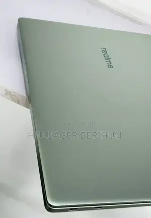 New Laptop 8GB Intel Core i5 SSD 512GB